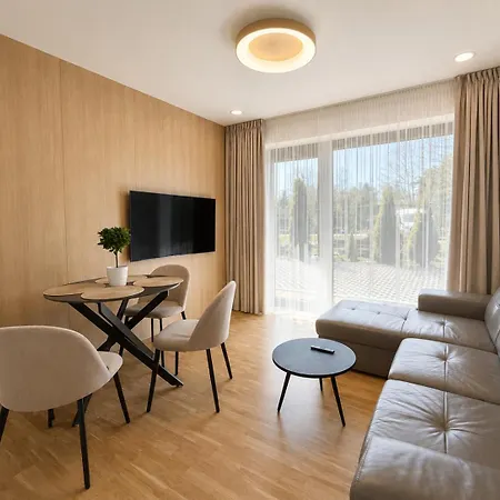 Smilciu Trio Keturvieciai Apartamentai Su Terasa