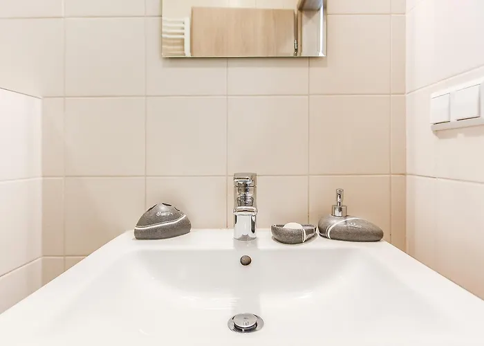 Smilciu Trio Keturvieciai Apartamentai Su Terasa Lägenhet